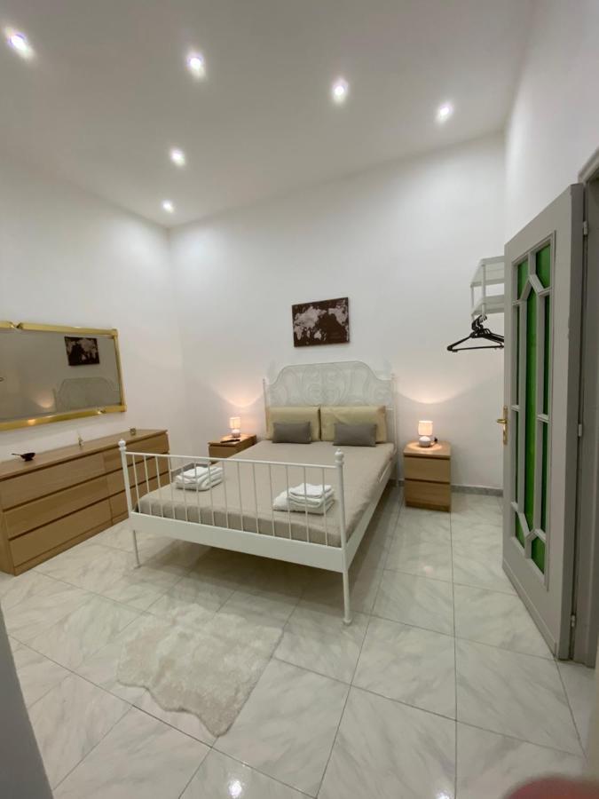 Home La Piazzetta 나폴리 외부 사진